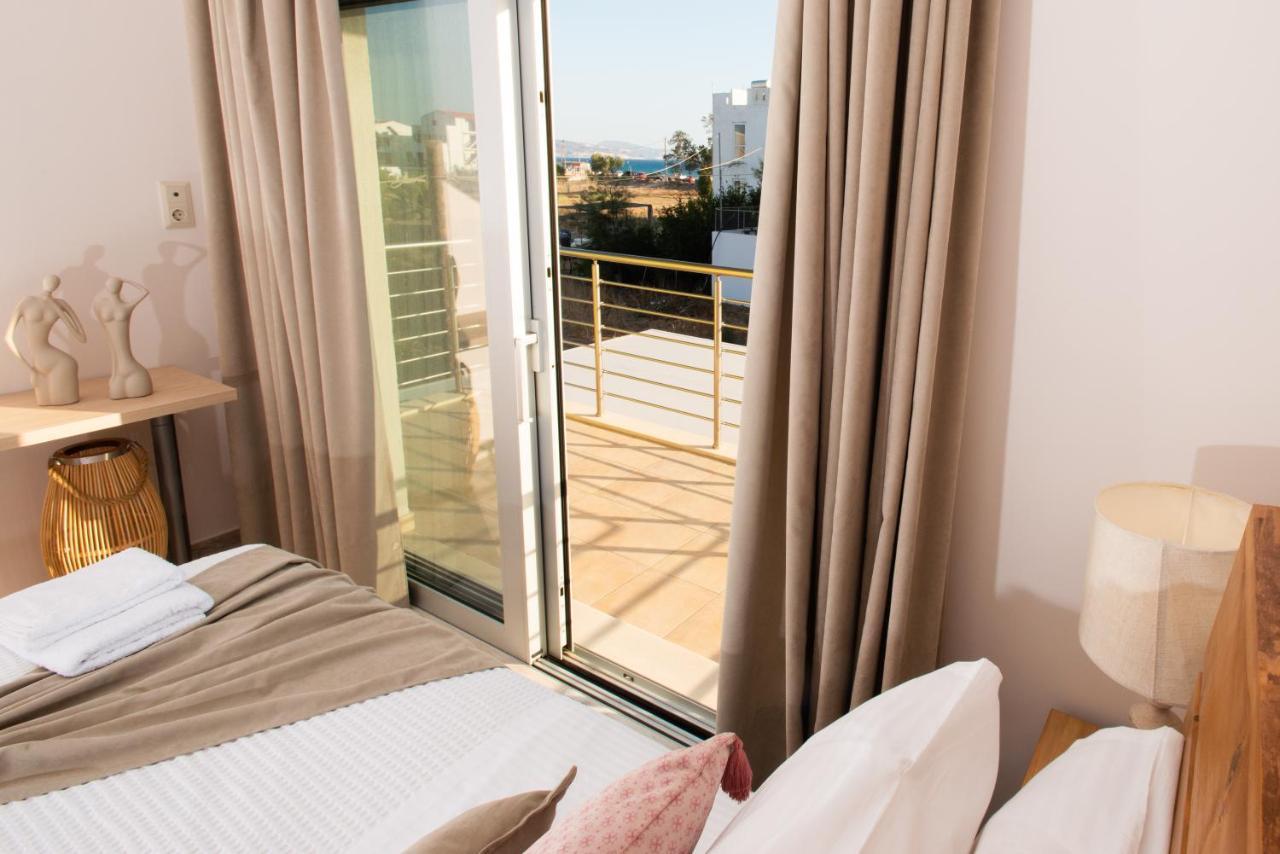 קוקינוס פירגוס Melia Villa מראה חיצוני תמונה